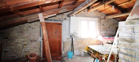 5-Zimmer Haus in Montegranaro, Italy, Nr. 169605 24