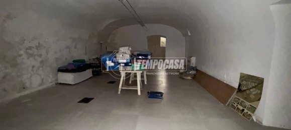 250m² Warehouse in Naples, Italy No. 267846 22