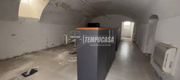 250m² Warehouse in Naples, Italy No. 267846 12