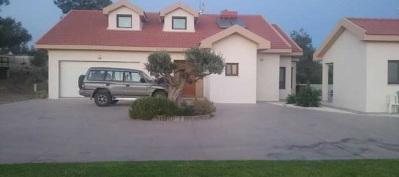 6 bedrooms House in Limassol, Cyprus No. 13881 10