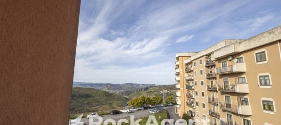 2 Schlafzimmer Wohnung in Catanzaro, Italy, Nr. 296152 10
