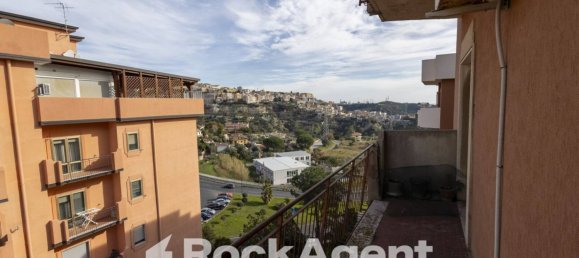 2 Schlafzimmer Wohnung in Catanzaro, Italy, Nr. 296152 14