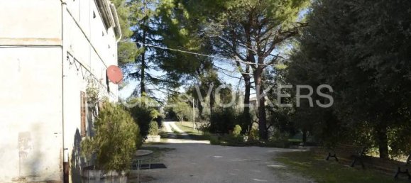 6 غرف نوم منزل في Jesi, Italy رقم 67638 4