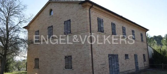 6 غرف نوم منزل في Jesi, Italy رقم 67638 13