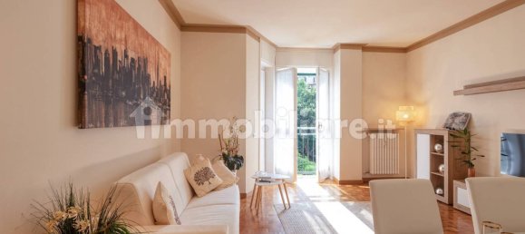 1 bedroom Apartment in Milan, Italy No. 331624 3