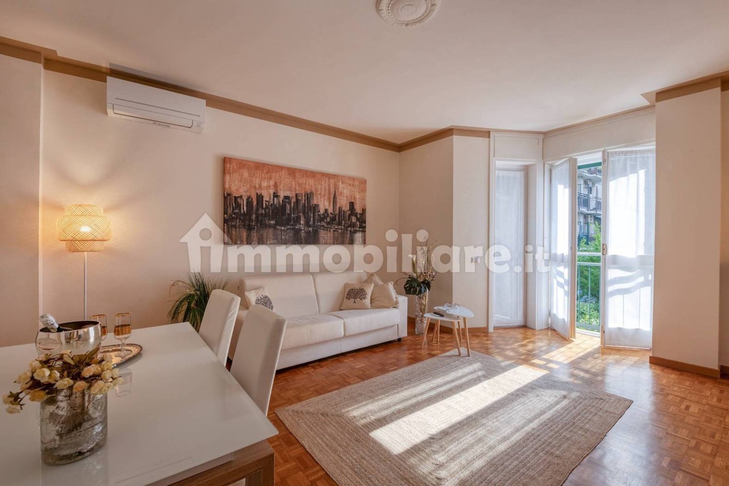 1 bedroom Apartment in Milan, Italy No. 331624
