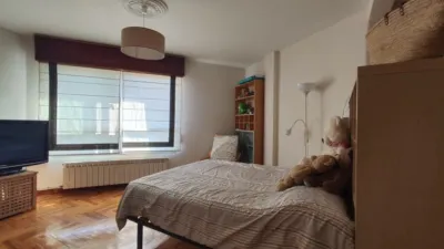 3 bedrooms Apartment in Vigo, Spain No. 182672