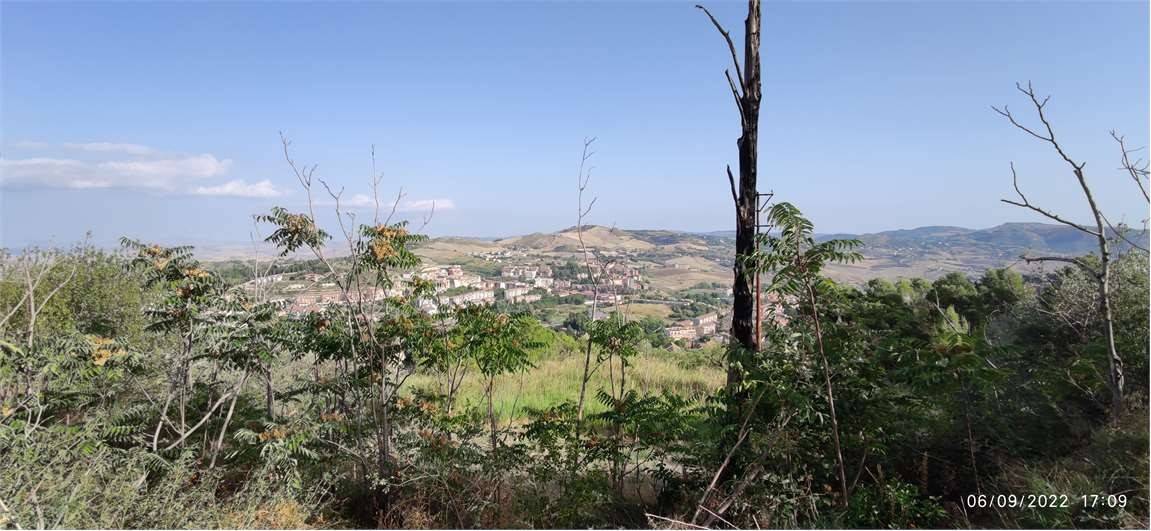 18000m² Land in Enna, Italy No. 348902
