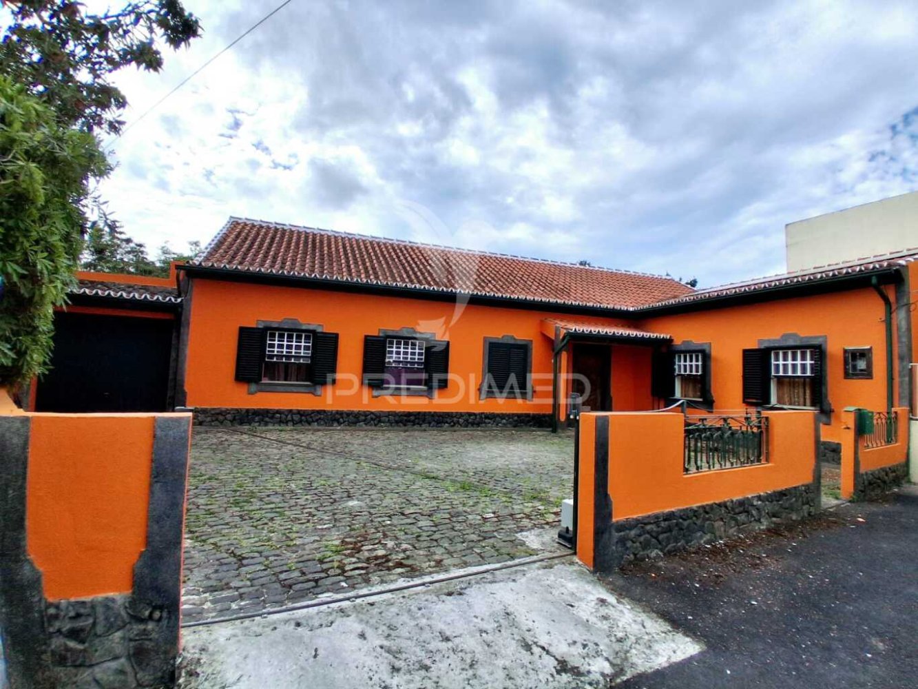 4 bedrooms House in Angra do Heroismo, Portugal No. 320157