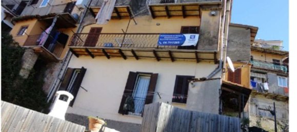 3 rooms Apartment in Rocca di Papa, Italy No. 200669 3