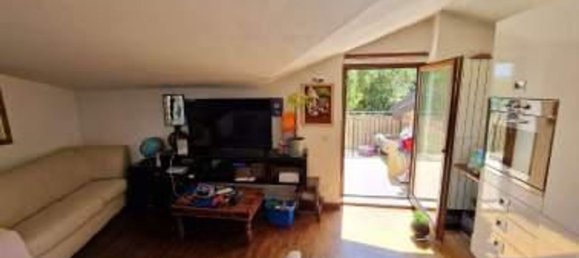 7 rooms Apartment in Montegranaro, Italy No. 93270 21