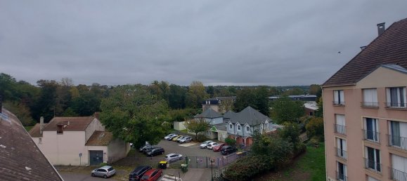 3 bedrooms Apartment in Mantes-la-Ville, France No. 174652 12