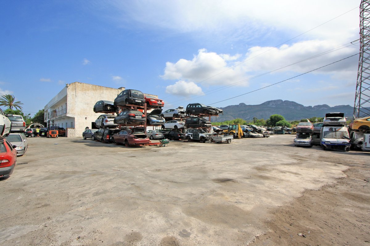 767m² Commercial property in El Verger, Spain No. 12600