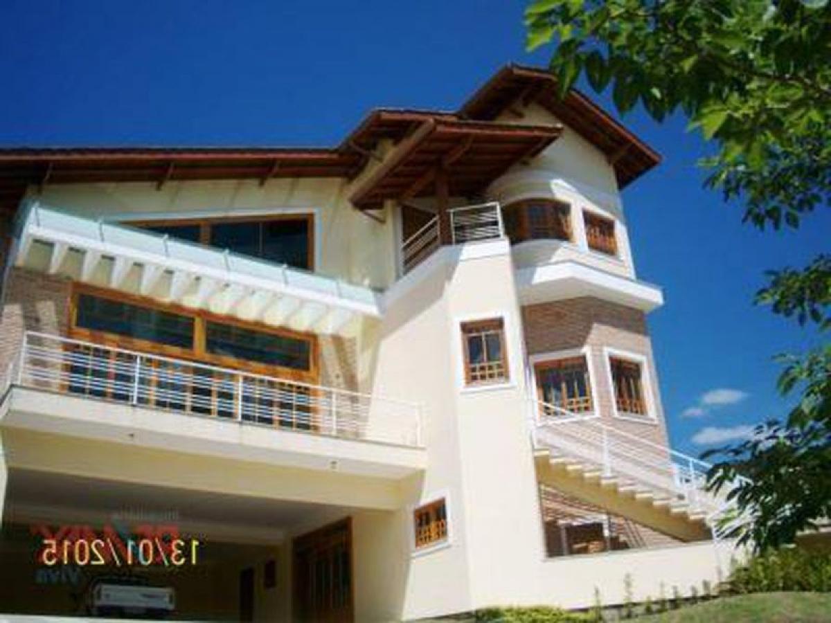 Casa de 4 dormitorios en Sao Paulo, Brazil No. 497054