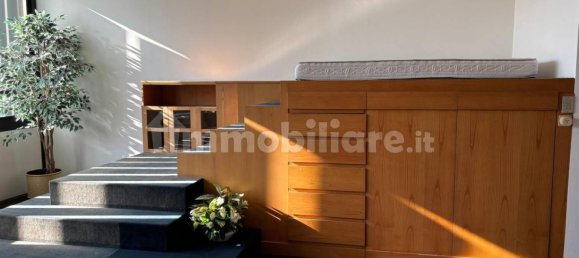 1غرفة مكتب في Varese, Italy رقم 341980 5