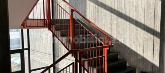 1غرفة مكتب في Varese, Italy رقم 341980 10