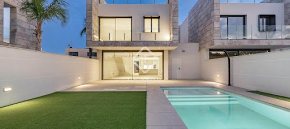 4 bedrooms Villa in Cambrils, Spain No. 183379 7