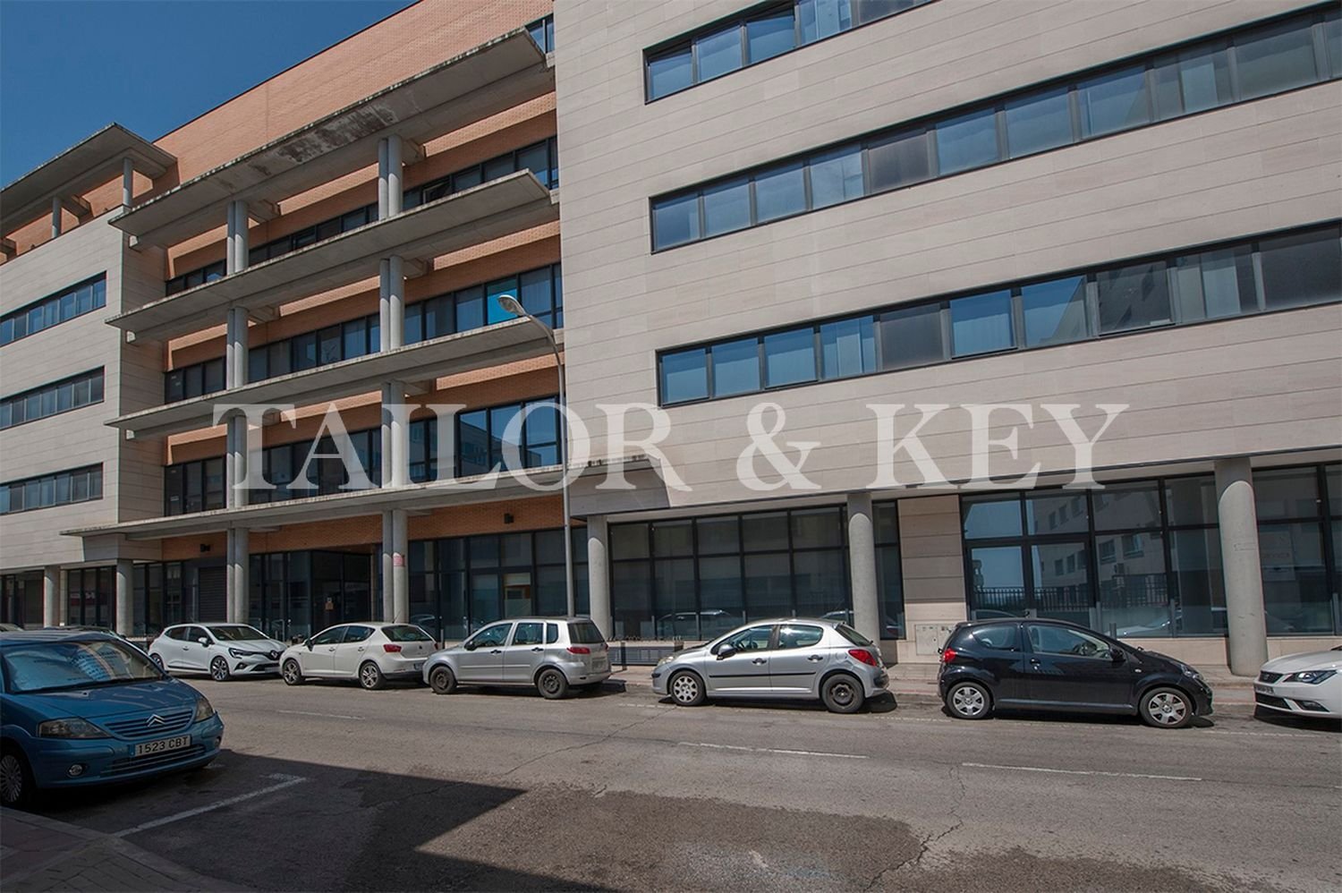 Oficina en Madrid, Spain 290 m² No. 229847