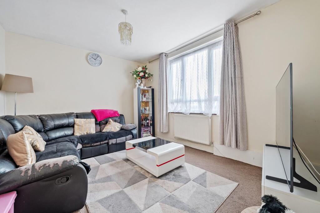 2 bedrooms Apartment in London, United Kingdom No. 12574