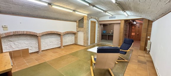 Gewerbliche Immobilie in Sant Marti, Spain 148m², Nr. 68377 22