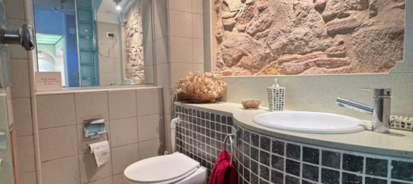 Gewerbliche Immobilie in Sant Marti, Spain 148m², Nr. 68377 5