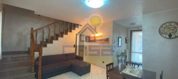 3 rooms House in Poviglio, Italy No. 21558 2