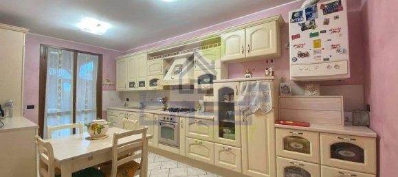 3 rooms House in Poviglio, Italy No. 21558 5