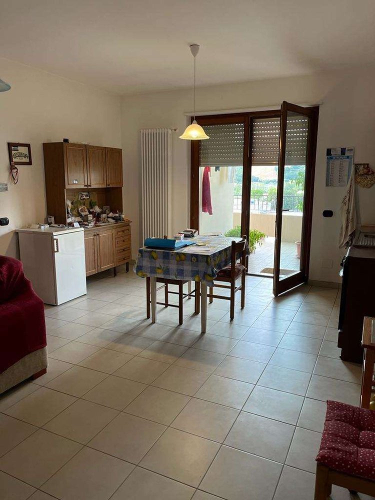 2غرفة شقة في Castellalto, Italy رقم 41818