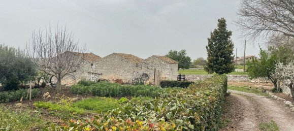 Estudio en Modica, Italy No. 45091 38