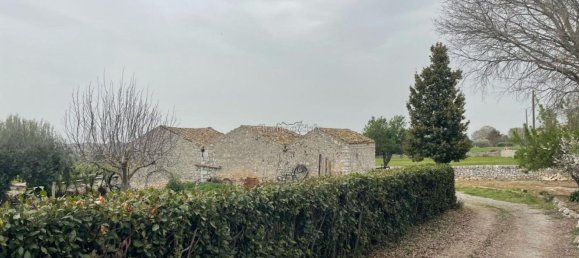 Estudio en Modica, Italy No. 45091 37