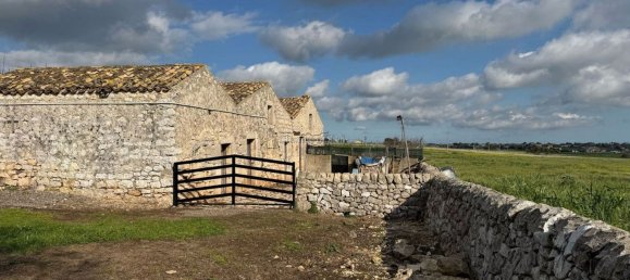 Estudio en Modica, Italy No. 45091 22