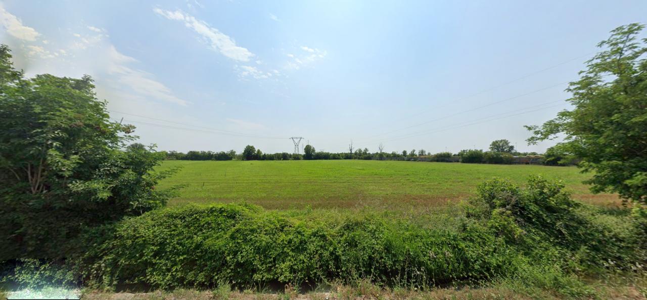 27000m² Land in Brescia, Italy No. 232752