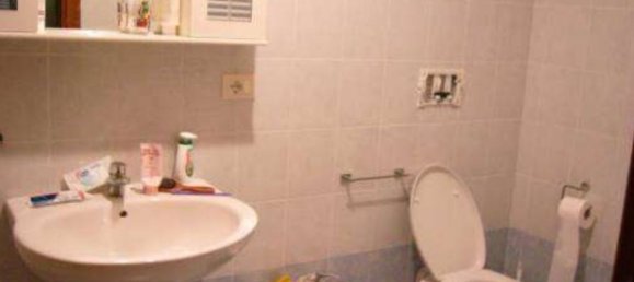 7 غرف نوم شقة في Tuoro sul Trasimeno, Italy رقم 364712 7