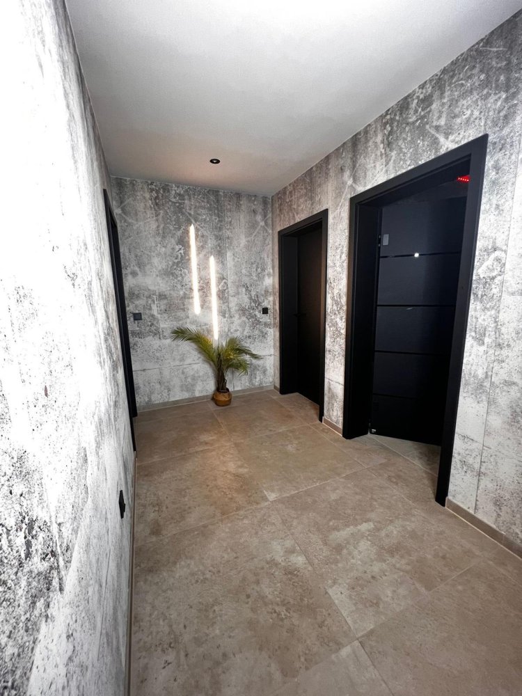 5 bedrooms Bungalow in Schwabisch Hall, Germany No. 223823