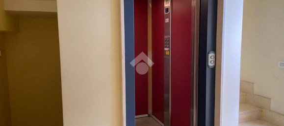 2 bedrooms Apartment in Gallicano nel Lazio, Italy No. 306240 7