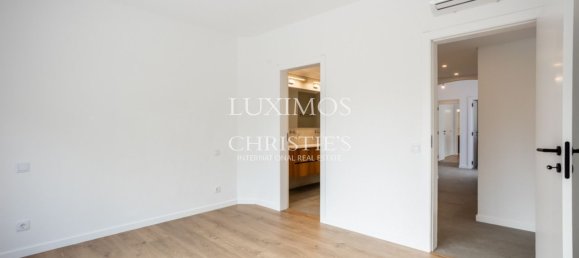 5 bedrooms Villa in Quarteira, Portugal No. 98850 4