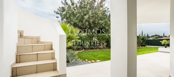 5 bedrooms Villa in Quarteira, Portugal No. 98850 17