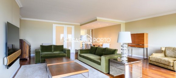 3 bedrooms Apartment in Porto, Portugal No. 122391 3