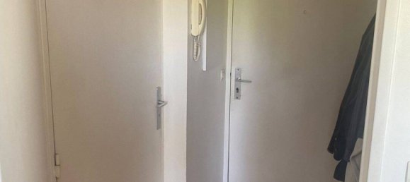 Studio à Cergy, France No. 334336 4