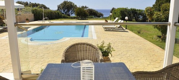 3 bedrooms Villa in Corfu, Greece No. 3660 18