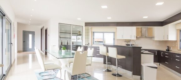 4 bedrooms House in Atouguia da Baleia, Portugal No. 143274 7