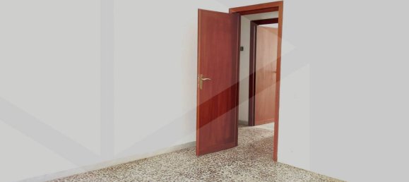 Apartamento de 3 divisões em Castellana Grotte, Italy N.º 28480 12