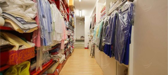 Gewerbliche Immobilie in Novara, Italy 53m², Nr. 72721 7