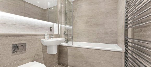 2 bedrooms Apartment in London, United Kingdom No. 8719 16