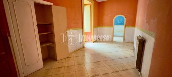 5 bedrooms Apartment in Naples, Italy No. 14420 17