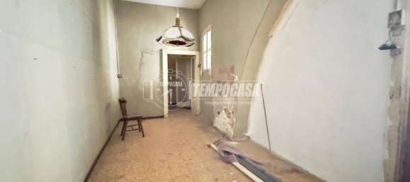 5 bedrooms Apartment in Naples, Italy No. 14420 5