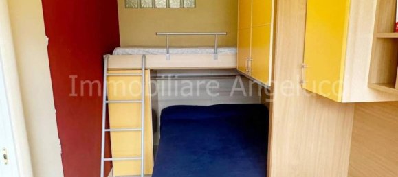 2-salle Appartement à Borghetto Santo Spirito, Italy No. 134691 8