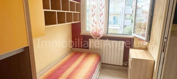 2-salle Appartement à Borghetto Santo Spirito, Italy No. 134691 9