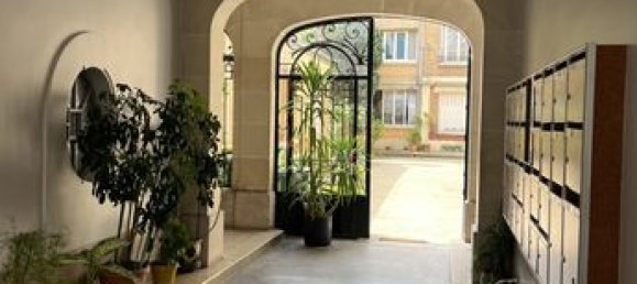 1 bedroom Apartment in Paris, France No. 315300 7