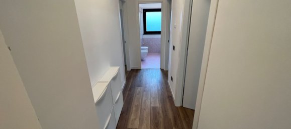 4 rooms Apartment in Rende, Italy No. 181170 22